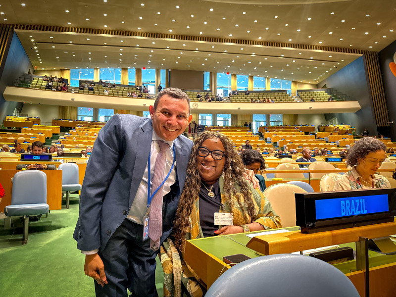 Mauro Eduaro e Maca Evaristo na ONU