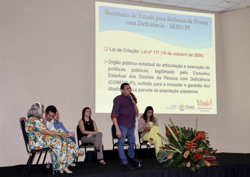 Secretário da Seid participa de evento sobre Educação Especial e benefícios assistenciais