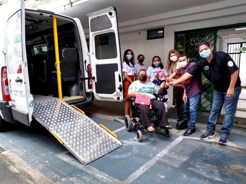 Seid e SeadPrev entregam van adaptada para o projeto Música Eficiente