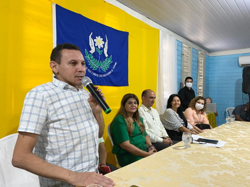 Secretário da Seid participa da posse da nova diretoria da Apae Teresina