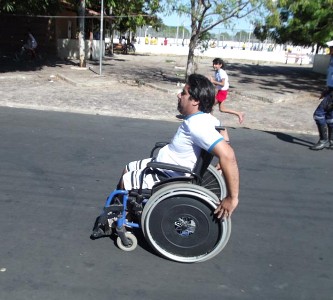 Cadeirantes comemoraram aniversário de Teresina com maratona