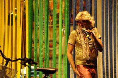 Dirceu Andrade apresenta espetáculo beneficente nesta terça-feira (22)